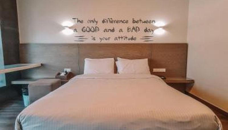Room - Three O Nine Hotel