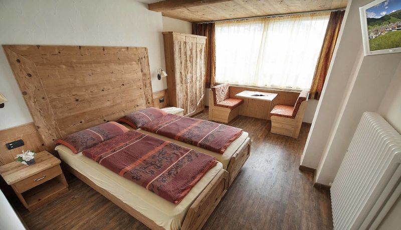 Info - Hotel Champagne