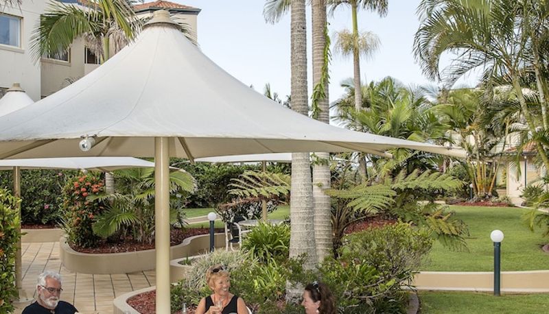 Info - Golden Riviera Beach Resort