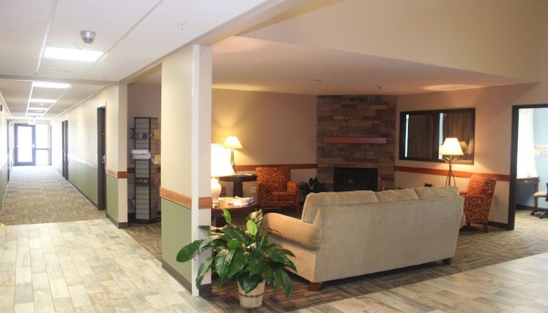 Lobby - Green Acres Hotel