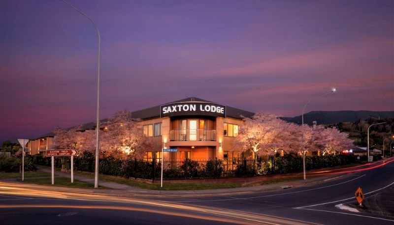 Bilgi - Saxton Lodge