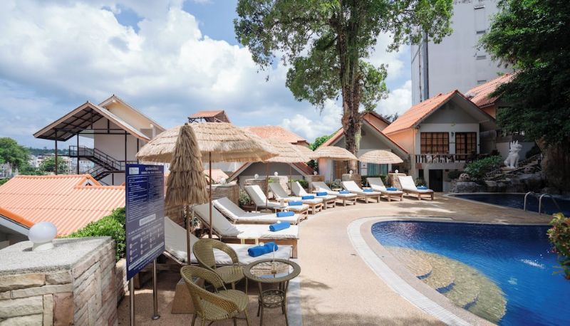 Pool - Club Bamboo Boutique Patong Beach Resort