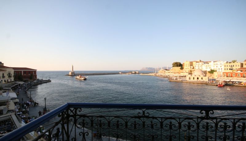 Info - Nostos Hotel