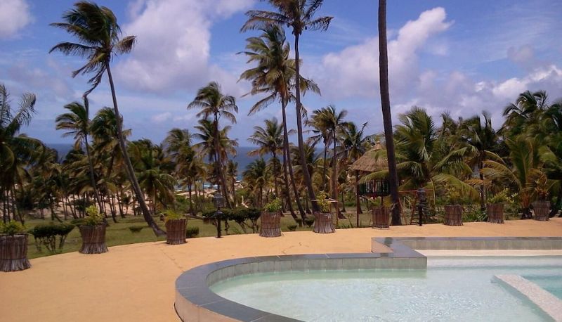 Pool - Blue Moon Beach Holiday Resort