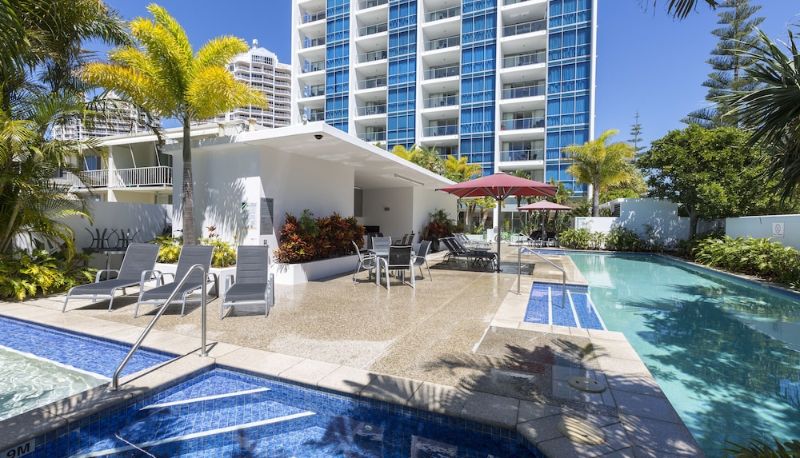 Havuz - Ocean Pacific Broadbeach
