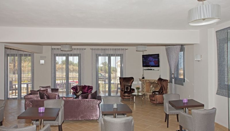 Restaurant - Carme Villas