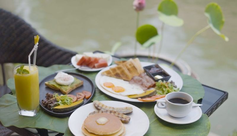 Restaurant - Korbua House