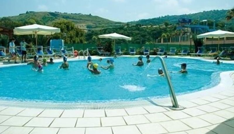 Piscina - Residence Hotel Riviera Calabra