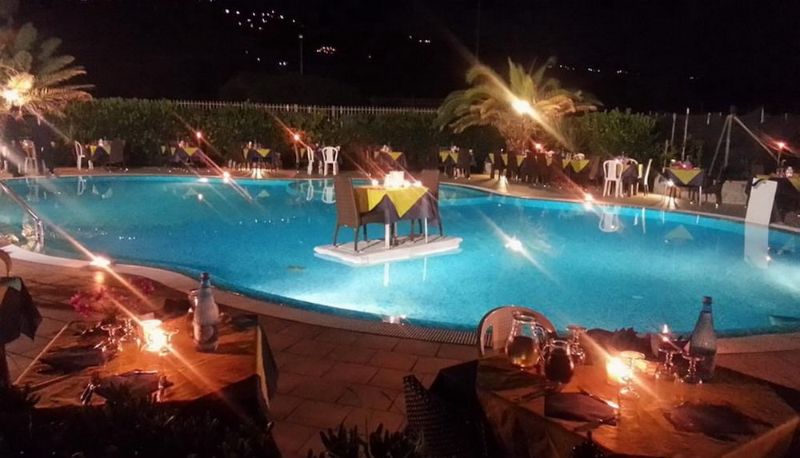 Piscina - Residence Hotel Riviera Calabra