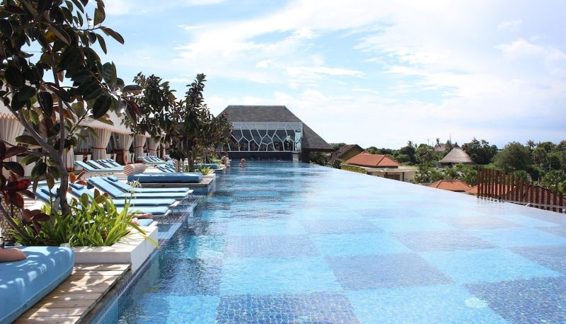 プール - TS Suites Seminyak