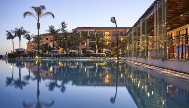 Havuz - by PortoBay The Residence Porto Mare