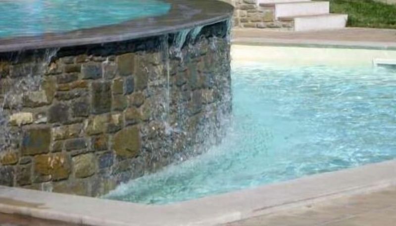 Piscina - Il Castellaccio
