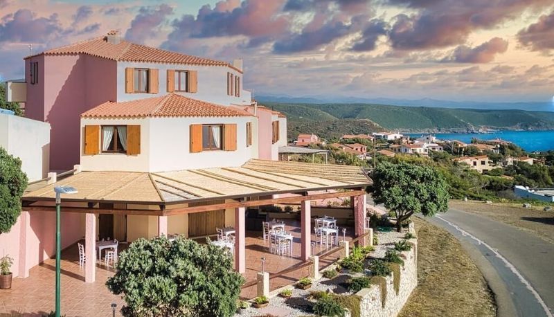 Info - Hotel Trinità dei Corsari