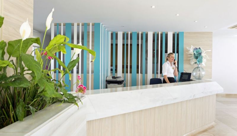 Reception - Aparthotel HSM Calas Park - All Inclusive