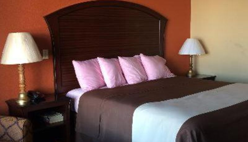 Standart oda - Americas Best Value Inn Schulenburg