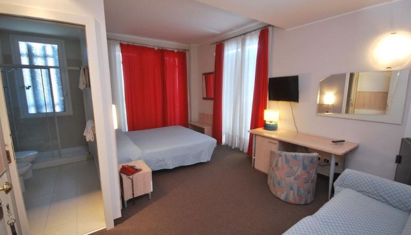 Chambre supérieure (double) - Hotel Paco