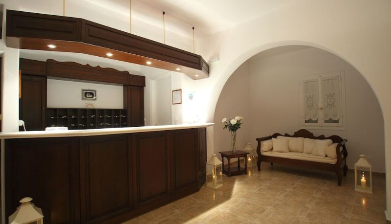 Resepsiyon - Paros Inn Seafront by GHH