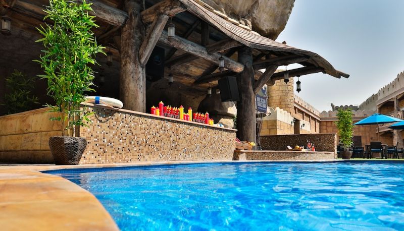 Bar - Emirates Park Resort