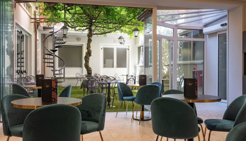 Restaurant - Cavour 30TRE - Hotel Moderno