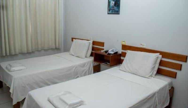 Zimmer - Inácios Hotel ltda