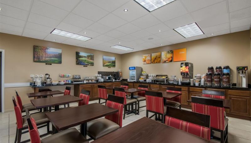 Restaurant - COMFORT INN AND SUITES BARNESVILLE - FRA