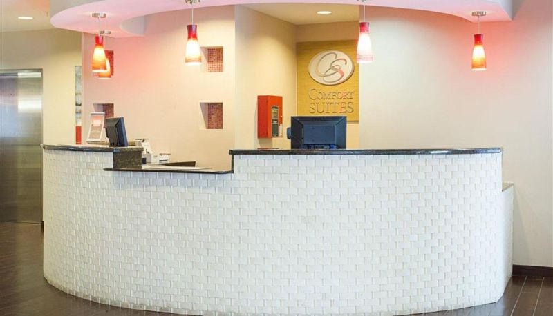 Hall - Comfort Suites Mandeville - Covington