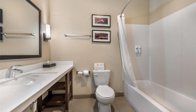 Camera - Comfort Inn & Suites Vernal - National Monument Area