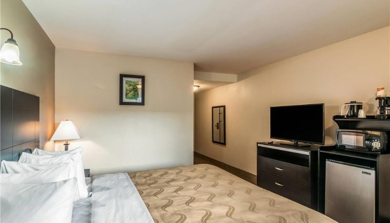 Pokój - Quality Inn and Suites near Downtown Bakersfield