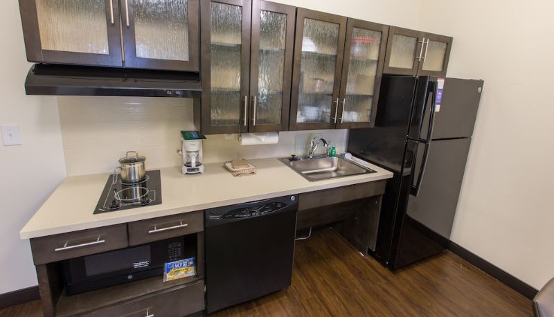 Apartment - Candlewood Suites OVERLAND PARK - W 135TH ST. by IHG