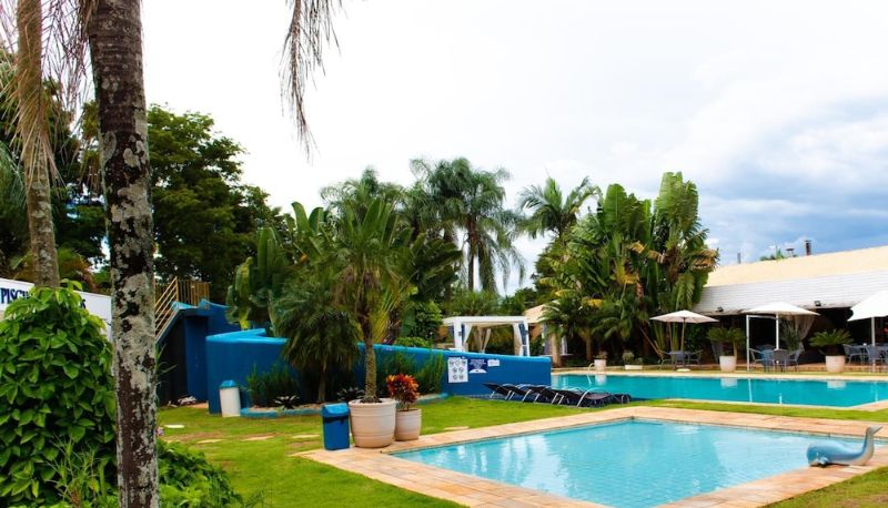 Piscina - Casa Amarela Executive Hotel