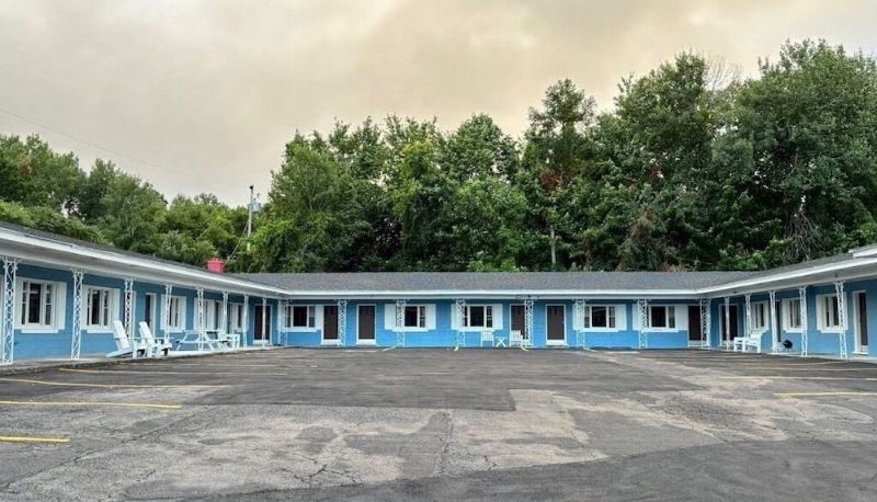 Info - Stiles Motel Hill View Woodstock NB