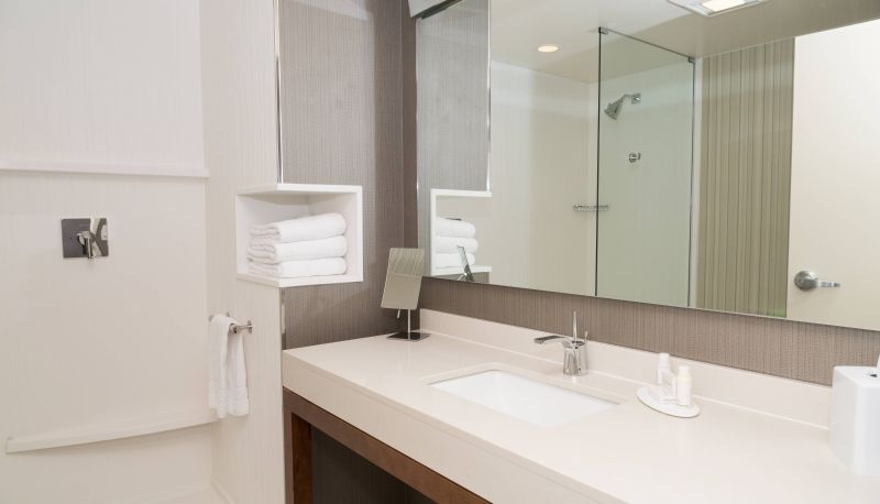 Kamer - Courtyard by Marriott Morgantown