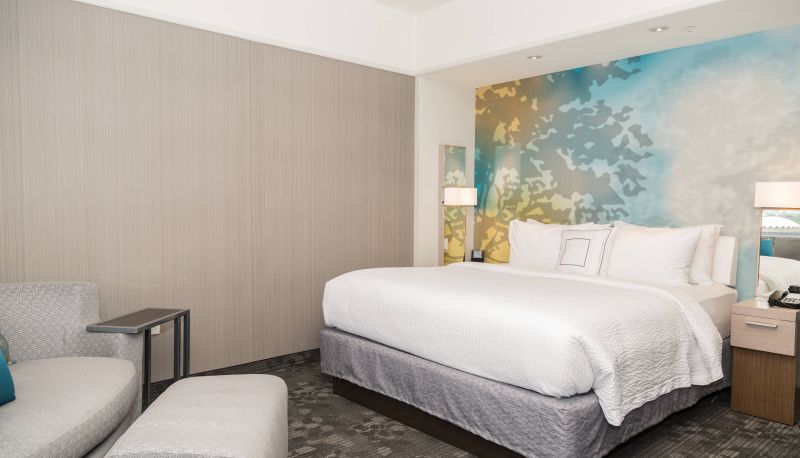 Kamer - Courtyard by Marriott Morgantown