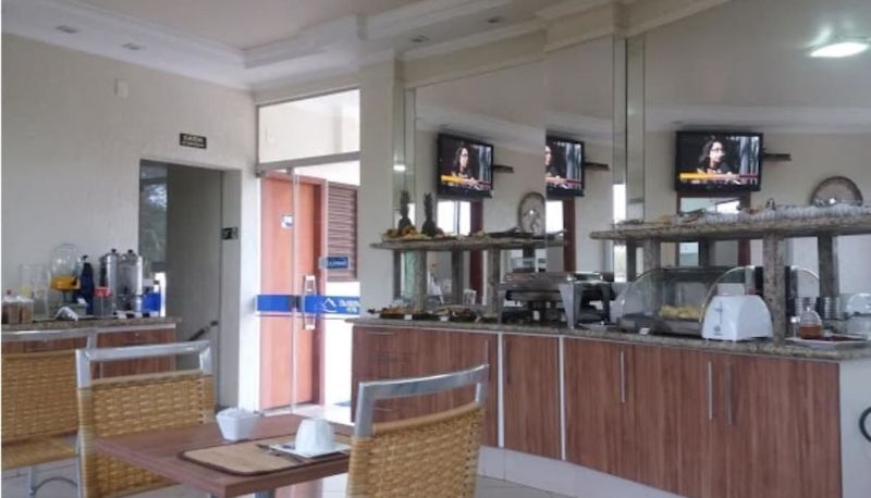 Sala prima colazione - Village Palace Hotel