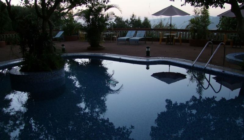 Piscina - Bella Vista Resort