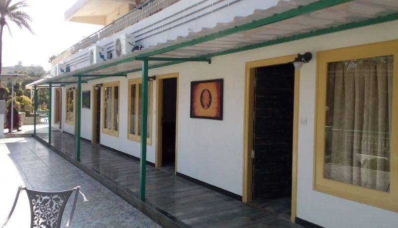 Hall - Hotel Karnavati