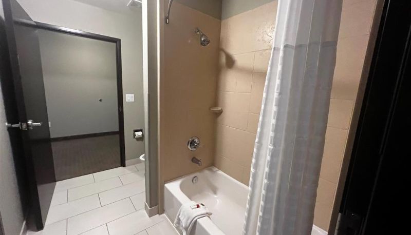 Zimmer - Baymont by Wyndham College Station