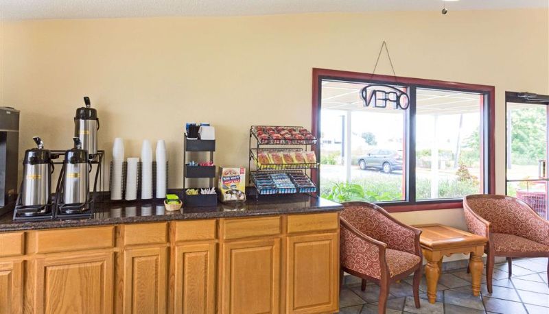Innenbreich - Knights Inn Punta Gorda