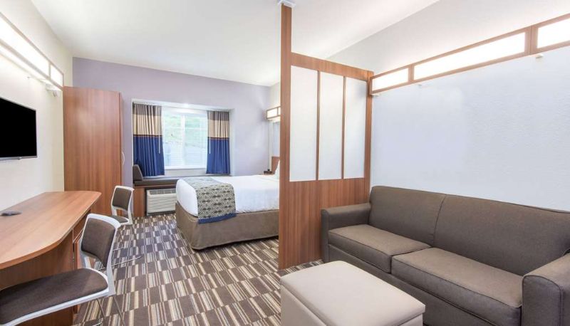 Suite - Microtel Inn & Suites by Wyndham Cadiz