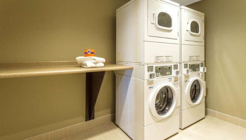 Innenbreich - Microtel Inn & Suites by Wyndham Whitecourt