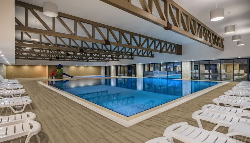 Pool - May Thermal Resort Spa Hotel