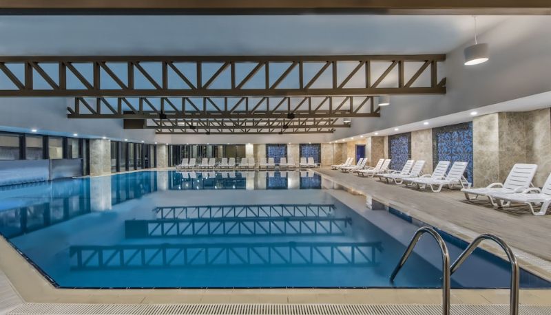 Piscina - May Thermal Resort Spa Hotel