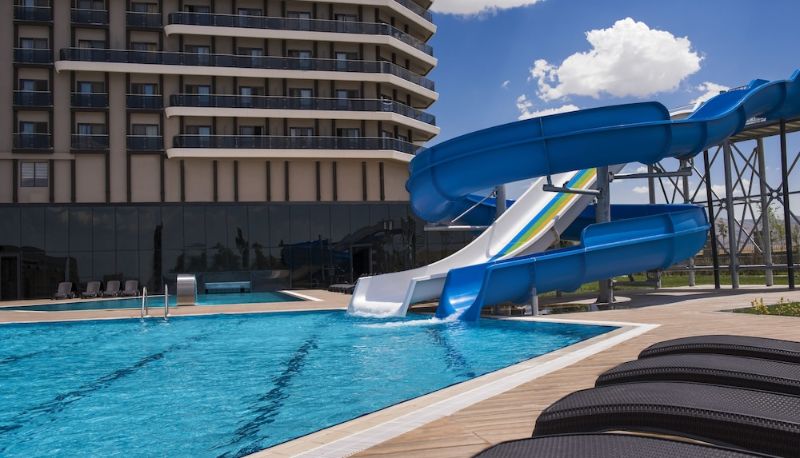 Pool - May Thermal Resort Spa Hotel
