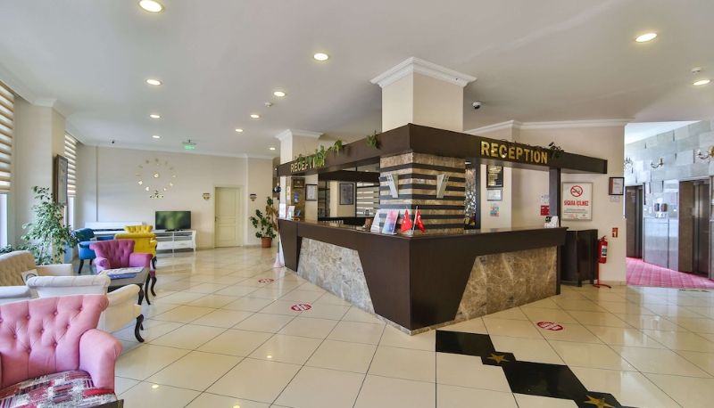 Reception - Diamond Hotel