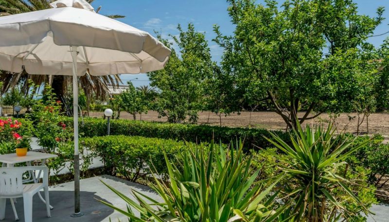 Giardino - Vicky Studios