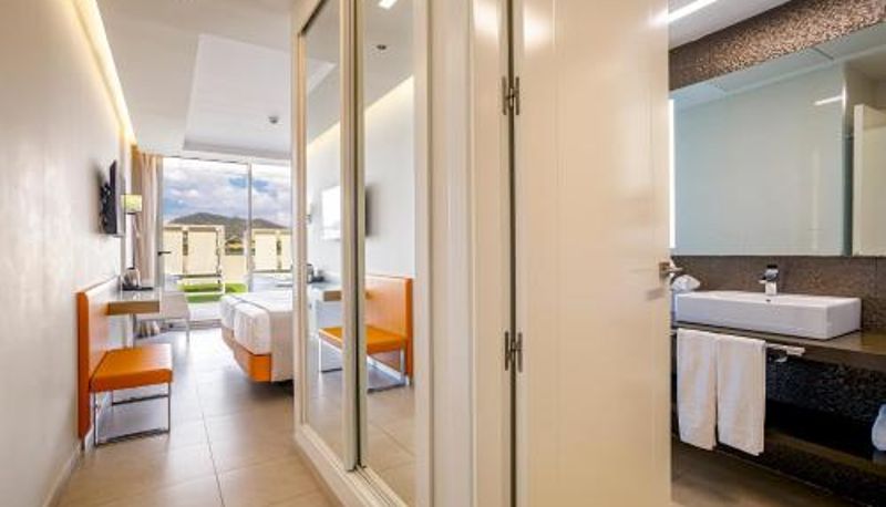 Zimmer - Hotel Torre del Mar - Ibiza
