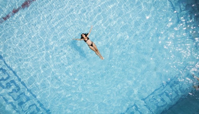 Piscina - Atrium Hotel
