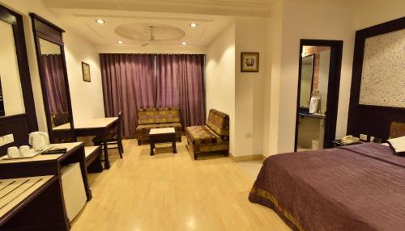 Room - Hotel Niky International