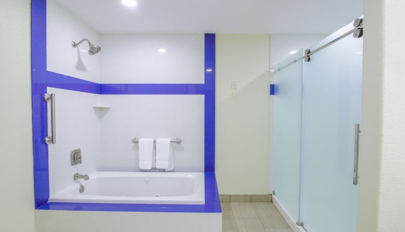Zimmer - Holiday Inn Express & Suites RAYMONDVILLE by IHG