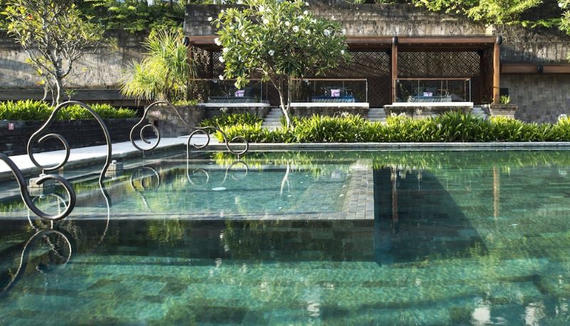 Basen - Hotel Indigo BALI SEMINYAK BEACH by IHG